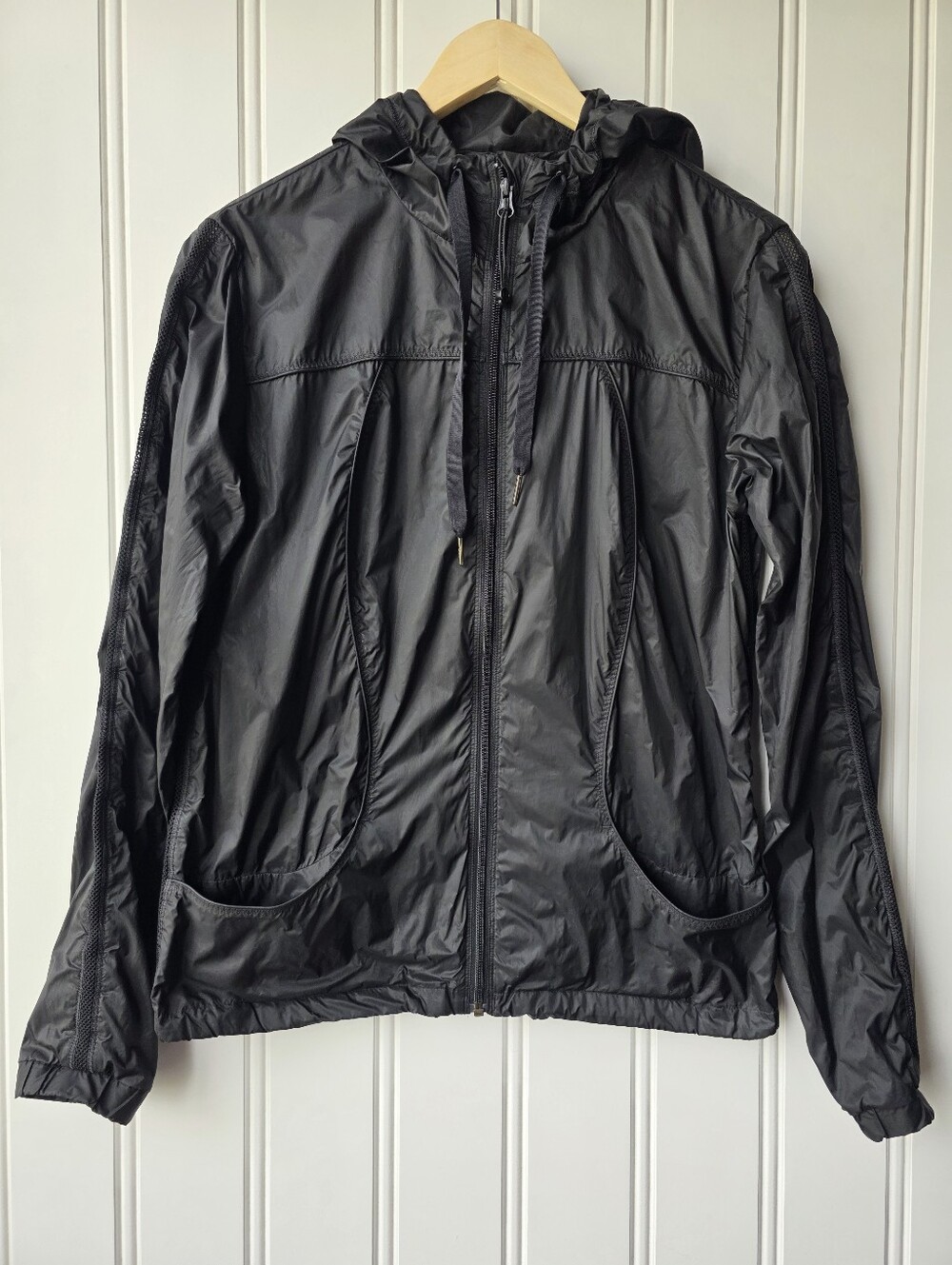 Lululemon Transparent See Lightweight Jacket Black W4A75S